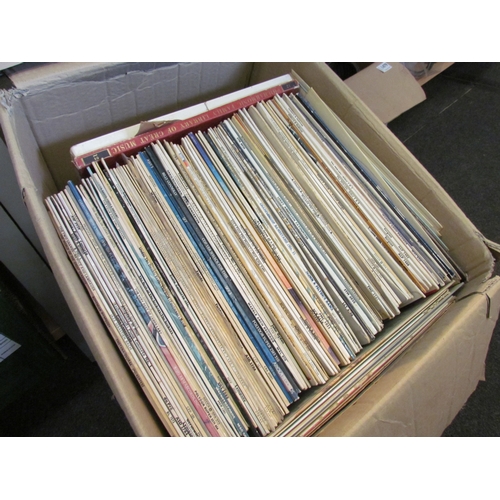 1484 - A quantity of record albums including Barry Manilow