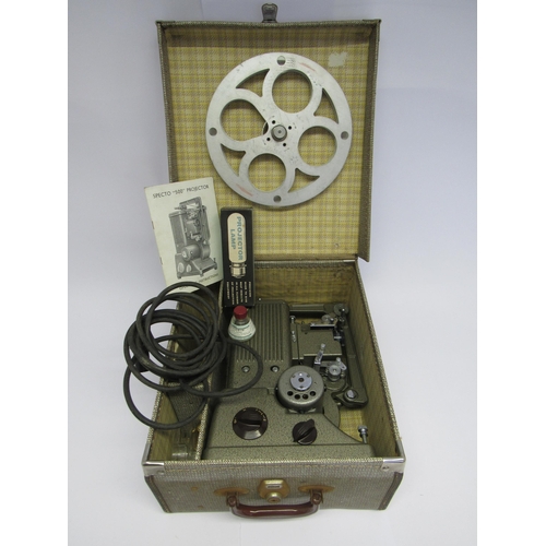 7460 - A Specto 500 cine projector in original case with manual and boxed lamp