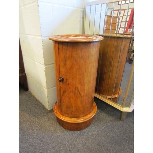 1023 - A Victorian walnut pedestal table with marble top and single door, plinth base, 71cm tall