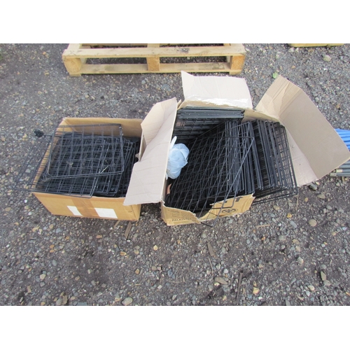 3447 - A quantity of metal cubic C and C storage with clips     (E) £5-8