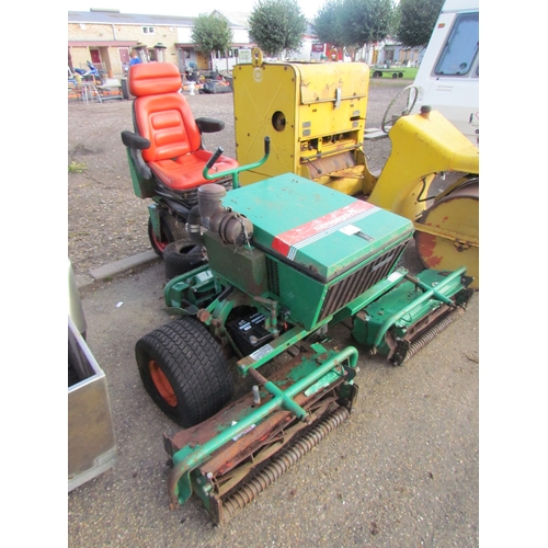 3482 - A Ransomes three gang meadow cutter, key in office