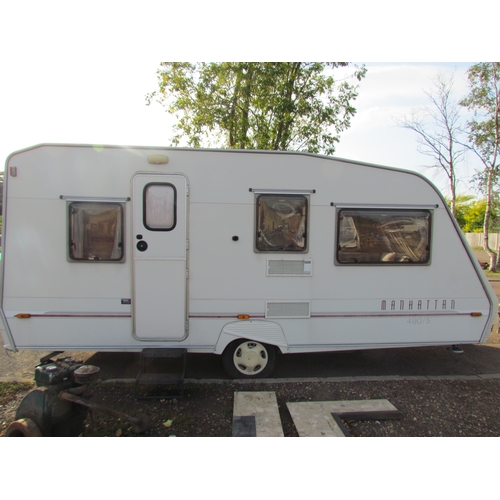 3484 - An ABI Manhattan 490/5 caravan (keys in office)