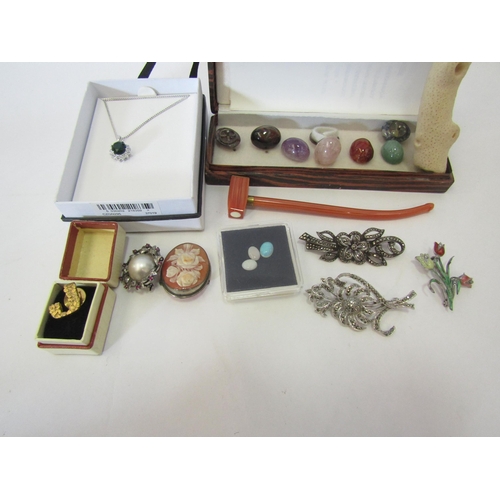 1276 - Assorted costume jewellery including necklaces, marchesite brooch, Buckley of London necklace etc