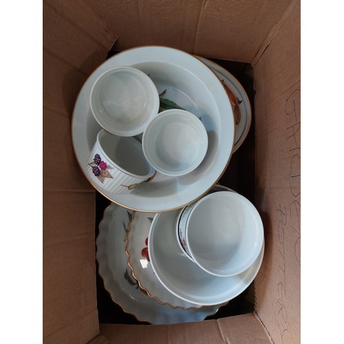 1201 - Two boxes of mainly Royal Worcester 'Evesham' pattern tablewares