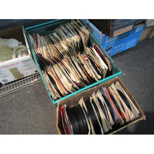 1412 - Two boxes of vinyl 7