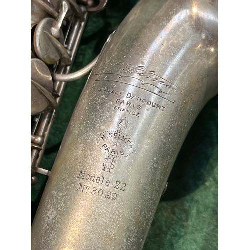 7003 - A Selmer Modele 22 alto saxophone, metallic, serial no. 3029, hard cased