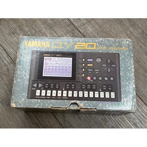 7045 - A Yamaha QY20 Music Sequencer, boxed     COLLECTOR'S ELECTRICAL ITEM: Item requires electrical test ... 