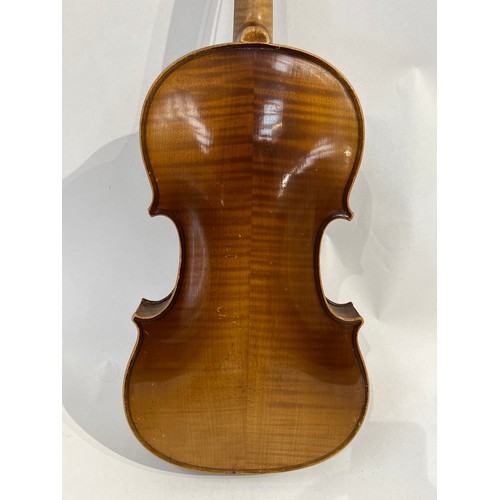 7069 - A Czechoslovakian Stradivarius copy full size (4/4) viola, fitted hard case    (C)