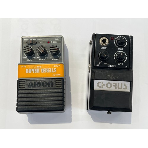 7129 - A Tokai Chorus TCH-1 effects pedal and an Avion Stereo Delay SAD-1 pedal (2)     COLLECTOR'S ELECTRI... 