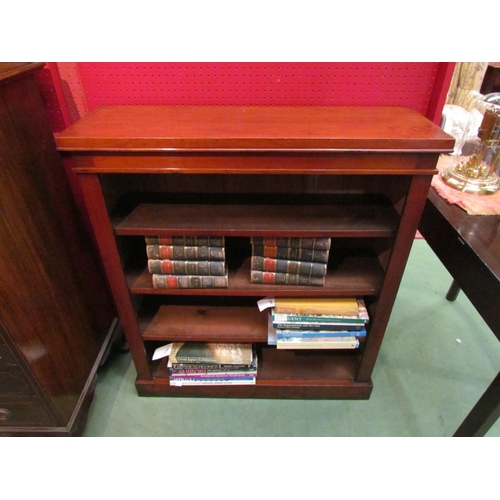 4094 - A Victorian mahogany and pine bookshelf with height adjustable shelves over a plinth base, 99cm tall... 