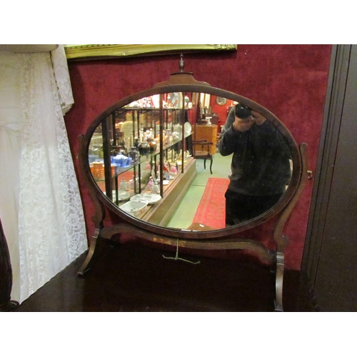 4195 - An Edwardian mahogany oval dressing table mirror, finial top, total 63cm tall          (E)    £20-30