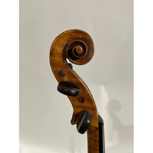 7133 - A Victorian Alexandri Gagliano Alomnas copy violin, full size (4/4), two-piece figured maple back, c... 