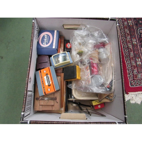 4393 - A box containing assorted vintage photographic equipment, and a set of Precisa scales