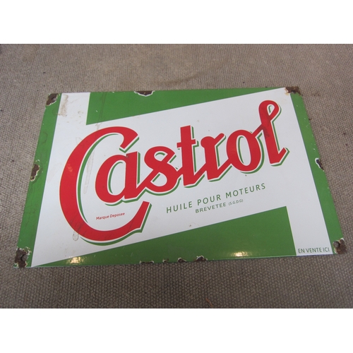 9029 - A reproduction Castrol French enamel sign, 30cm x 20cm