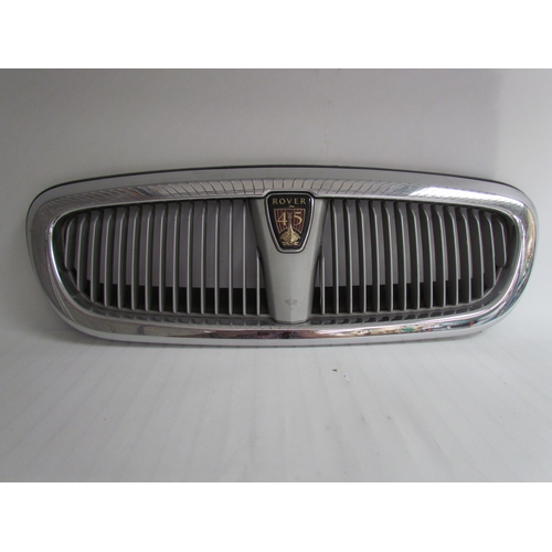 9042 - A Rover 45 grille