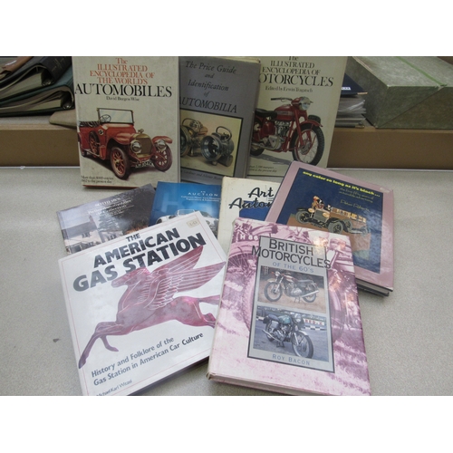 9135 - A quantity of reference books and catalogues including price guide and identifiaction of Automobila ... 