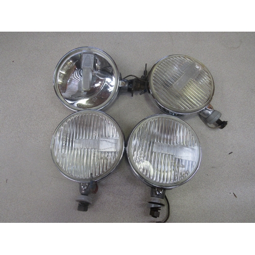 9191 - Two pairs of chromed Carello spotlights