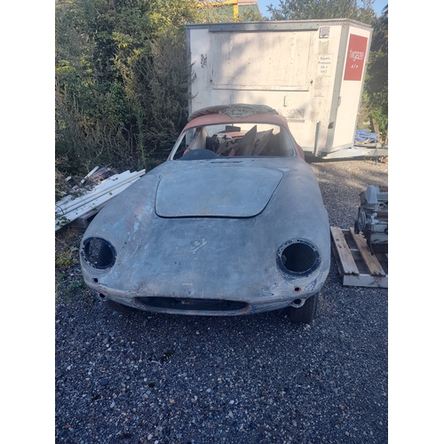 9299 - DBF 808c 1965 Lotus Elite 1216cc engine.
This Lotus Elite has been stripped down ready for restorati... 