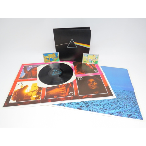 7169 - PINK FLOYD: 'The Dark Side Of The Moon' LP, complete with two posters and two unpeeled stickers (Har... 