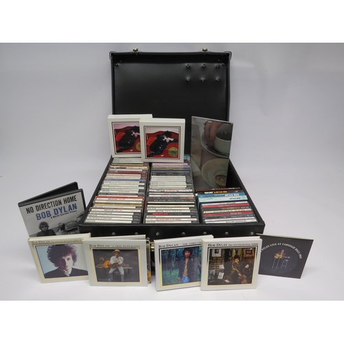 7165 - BOB DYLAN: An extensive collection of Dylan CDs to include official and bootleg releases (approx. 80... 