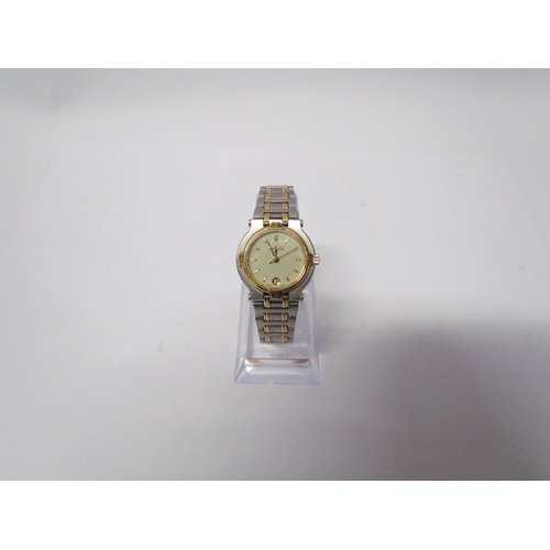 8149 - A lady's Gucci wristwatch, model No.9000L, boxed with paperwork