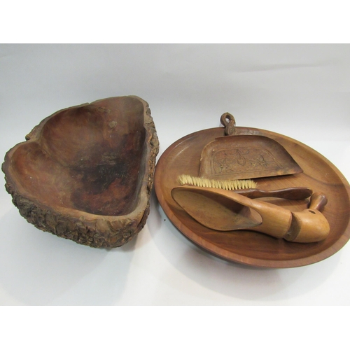 4211 - Treen items including circular dish, wooden shoe last, olive rustic dish and table dustpan and brush... 