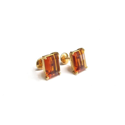 4361 - A pair of gold earrings set with a rectangular madeira topaz 10mm x 9mm, stamped 750, 4.8g   (R) £16... 