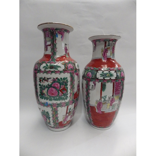 4147 - Two early 20th Century Chinese famille vert vases, 43cm and 48cm tall          (R) £15