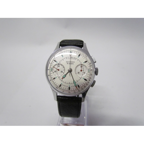 8145 - A Sekonda chronograph 3017 USSR nickel and stainless steel gentleman's wristwatch, the white face wi... 