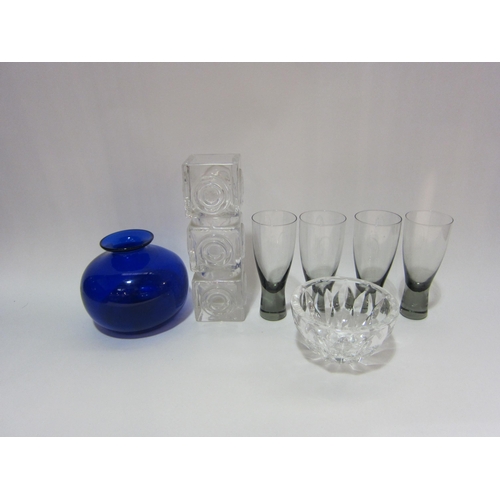 4252 - An Edenfalk & Skruf square vase together with other glasswares (7)