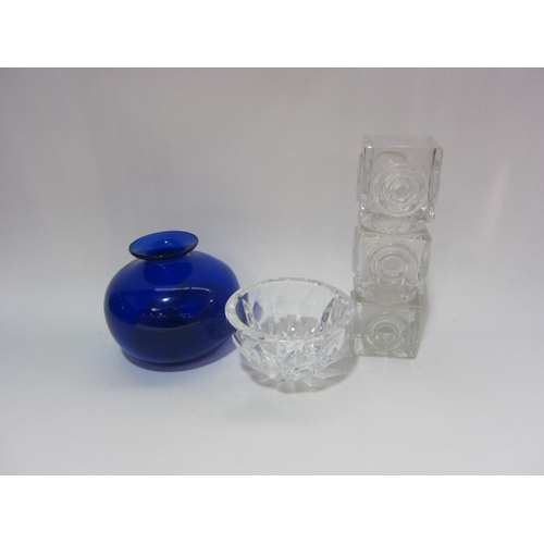 4252 - An Edenfalk & Skruf square vase together with other glasswares (7)