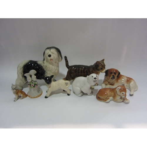 4255 - A quantity of animal figurines including USSR