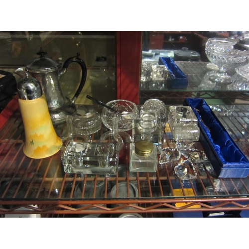 4410 - A selection of glassware to include six glass inkwells one a/f, a pair of bud vases of tubular form,... 