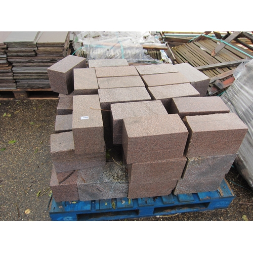 3214 - A pallet of granite blocks     (R) £100 FIRM