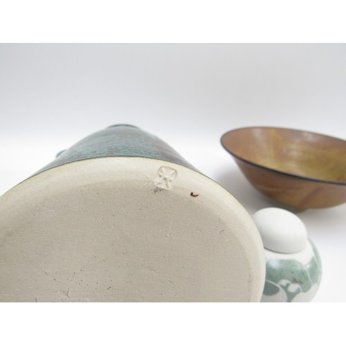 1347 - TINA FORRESTER ( XX/XXI) A finely thrown glazed porcelain bowl, signed to base together with an Andr... 