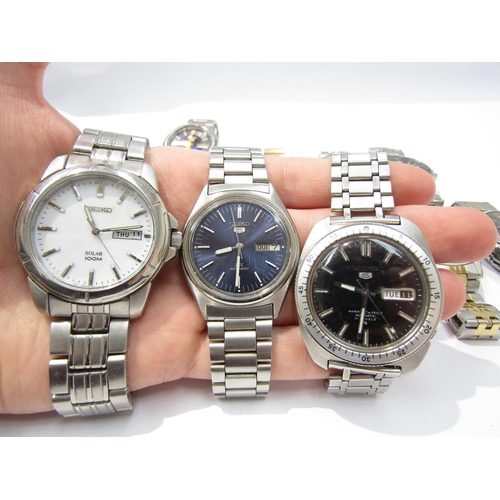 8155 - Nine assorted Seiko mechanical and quartz wristwatches including Seiko G (5 examples)