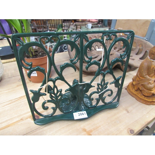 2078 - A cast iron reciepe bookstand