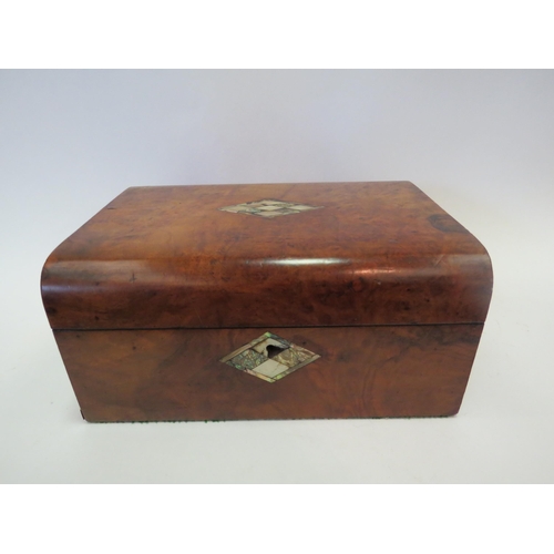 1262 - A Victorian walnut trinket box with mother-of-pearl and abalone inlay and escutcheon