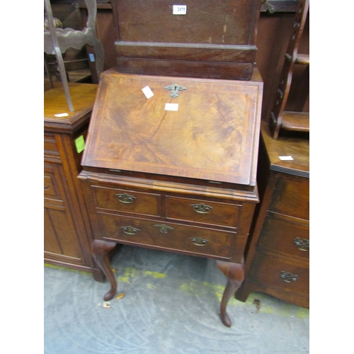 2471 - A small Queen Anne style walnut bureau