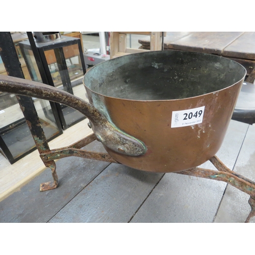2049 - Five copper cooking pans