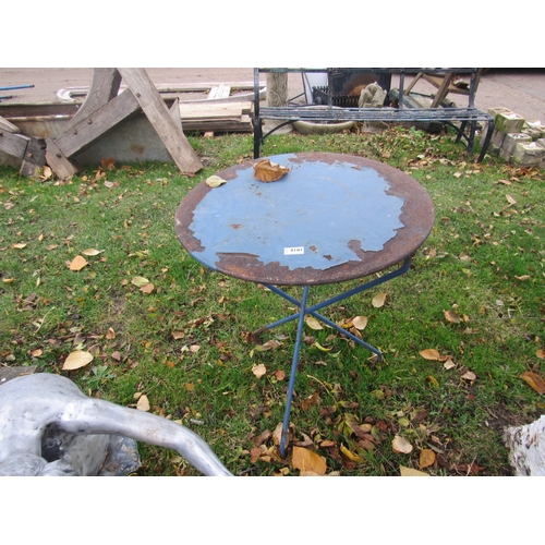 9101 - A blue tin 1950's table   (R) £40