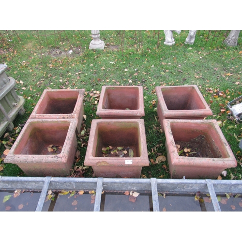 9119 - A set of 6 square terracotta pots, 14.5