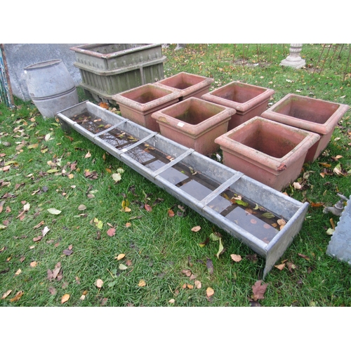 9120 - A 6ft galvanised feed trough