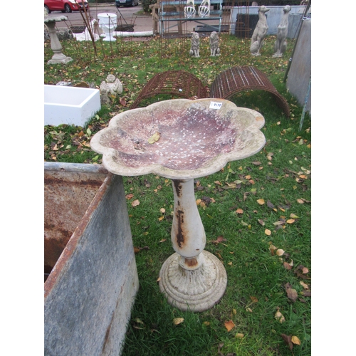 9170 - A cast iron bird bath, shaped top, 28