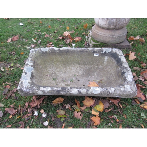 9479 - A tapered stone trough  (R)  £30