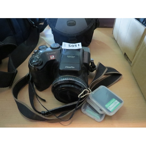 5051 - A Fujifilm Finepix S602 Zoom Camera and Case
