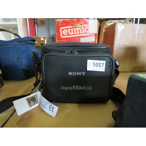 5057 - A Sony digital mavica camera and case  (E)  £5-10