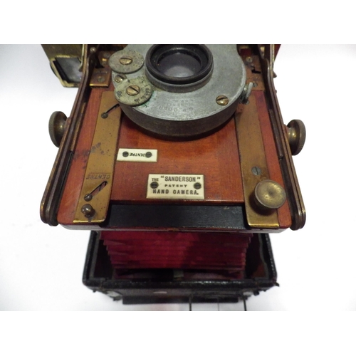 5016 - A vintage The Sanderson regular model plate camera