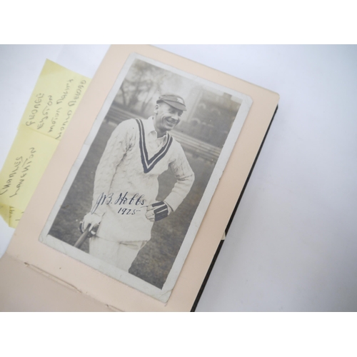 6316 - An autograph album c.1920's-1940's, signatures of several sportspeople, including footballers Tommy ... 