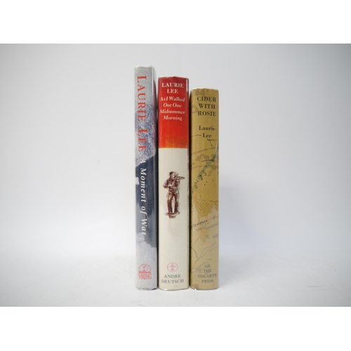 6086 - Laurie Lee, the autobiographical trilogy: 'Cider With Rosie', London, The Hogarth Press, 1959, 1st e... 
